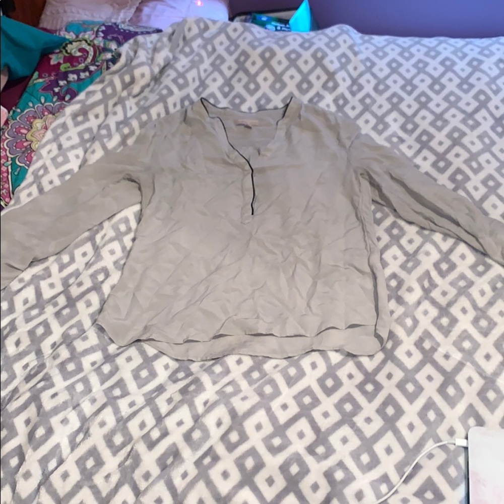 long sleeved blouse, silk, light gray